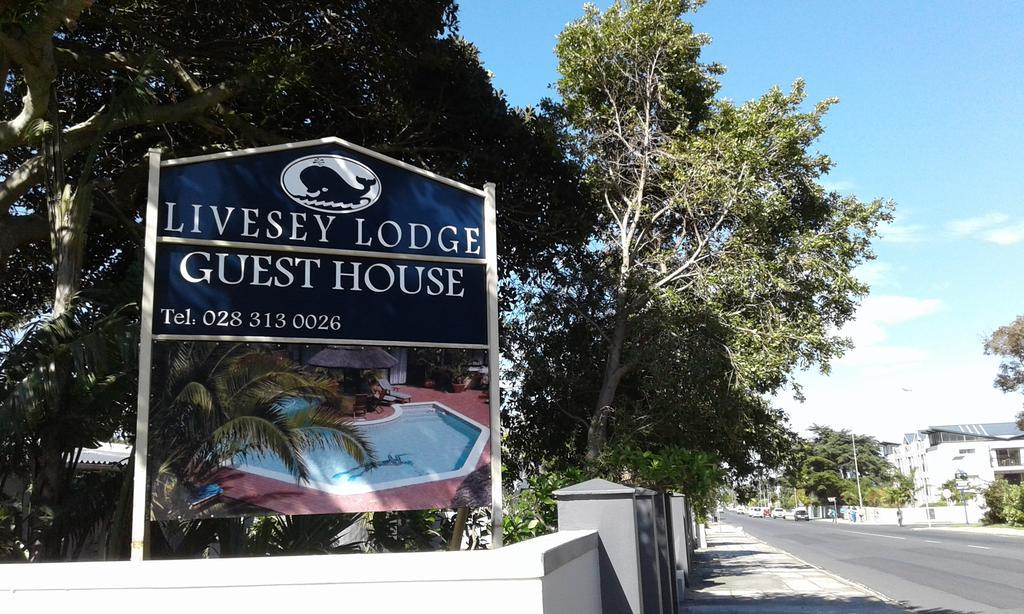 Livesey Lodge Guest House Hermanus Eksteriør bilde